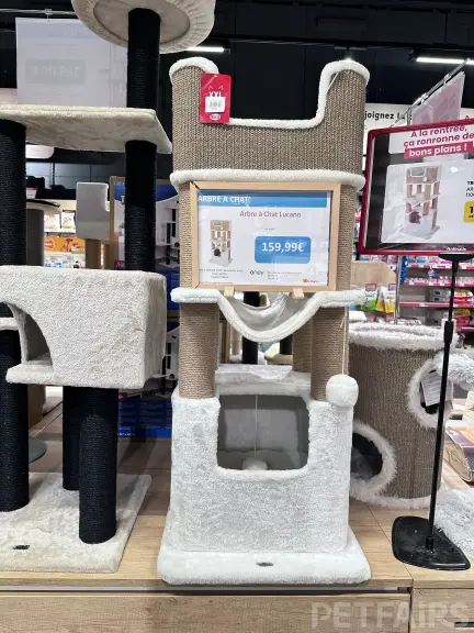 Cat Trees: Premium Pricing and Seasonal Theatre – Animalis Pet Show 2026