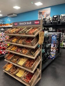 Conad: Italy’s Largest Cooperative Retailer and Its Growing PetStore Format
