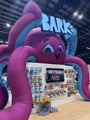 BARK!: An Inflatable Octopus Anchors the Aisle – Global Pet Expo 2026