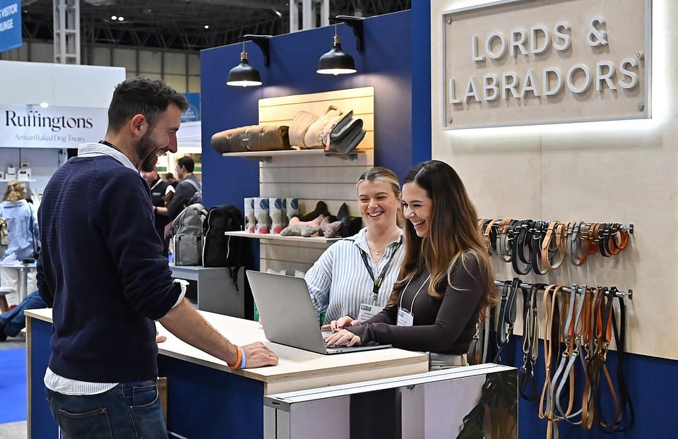 Figure 18. The Lords & Labradors stand at PATS 2025, with leather walkwear, bedding and accessories on display. Field photo from the author's on-site collection, PATS 2025.