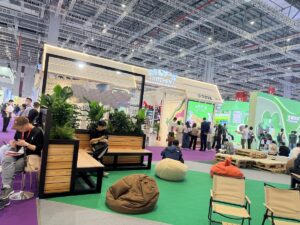 China's National Day Holiday Turns Pet Sitting Into a Booming Service Market in 2026 — pet industry editorial image