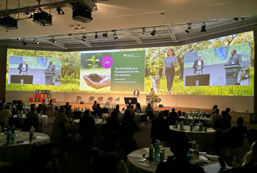 EU Anti-Greenwashing Law Becomes Enforceable September 27: What Pet Companies Must Know