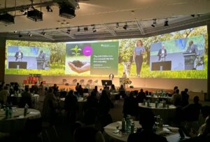 EU Anti-Greenwashing Law Becomes Enforceable September 27 — European pet retail market