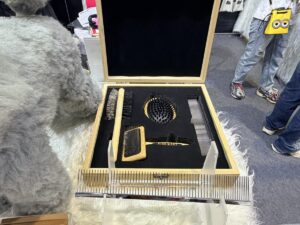 Want Want Group (HKEX — China pet retail market
