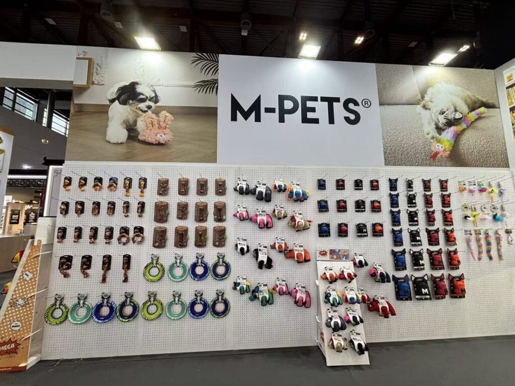 Zooplus launches marketplace in Germany with 10,000 products, eyes Europe-wide scaling