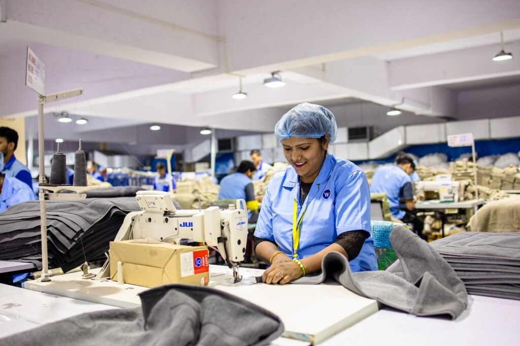 Anshan, China: Traditional Textile and Luggage Markets Pivot to Pet Economy